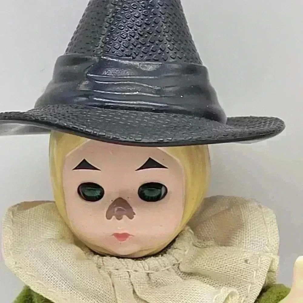 2 McDonalds Mini Figurines The Wizard of Oz Madame Alexander Scarecrow & Tin Man - Picture 12 of 12